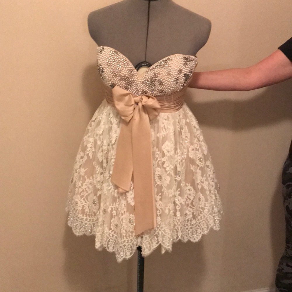 Sherri Hill Lace Cocktail Dress